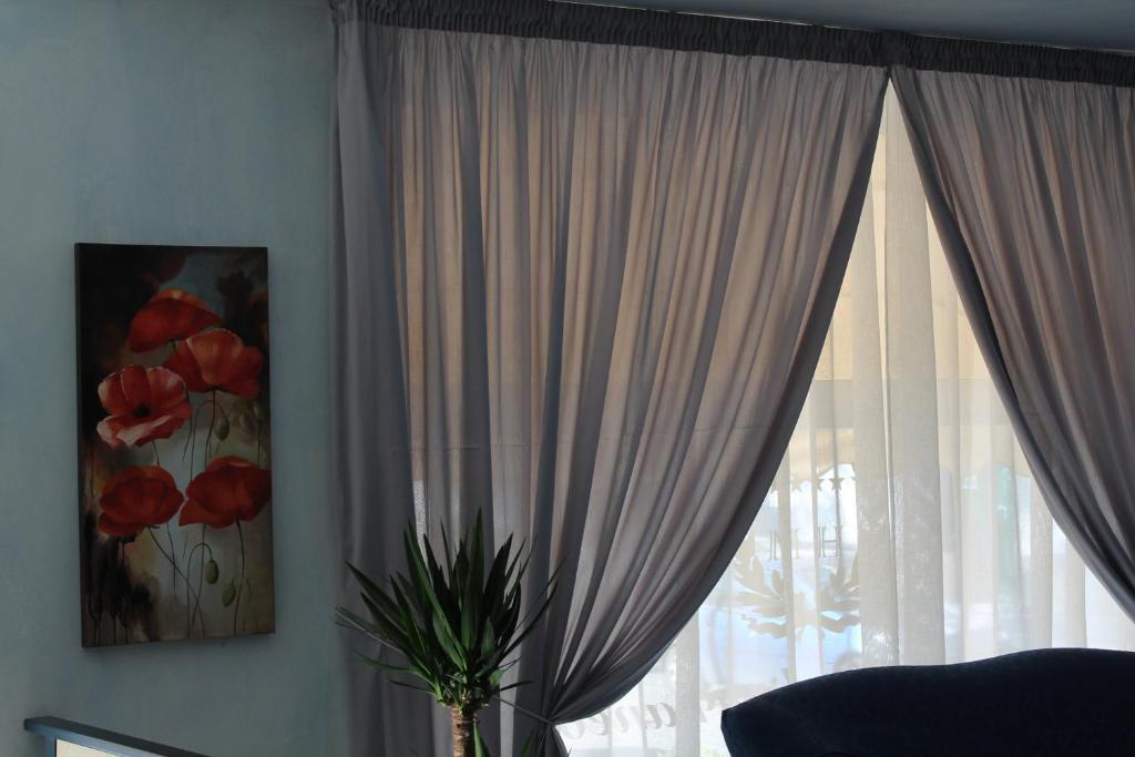 Hotel Mediterraneo Roccella Ionica Eksteriør billede